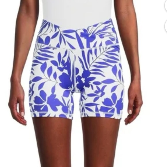 Avia Pants - Avia Women's Cross Waist 5'' Bike Short size 12-14 NWOT Hawaiian flower